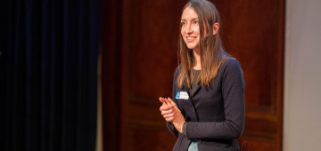 valeriya presenting her work at the Ri lectures