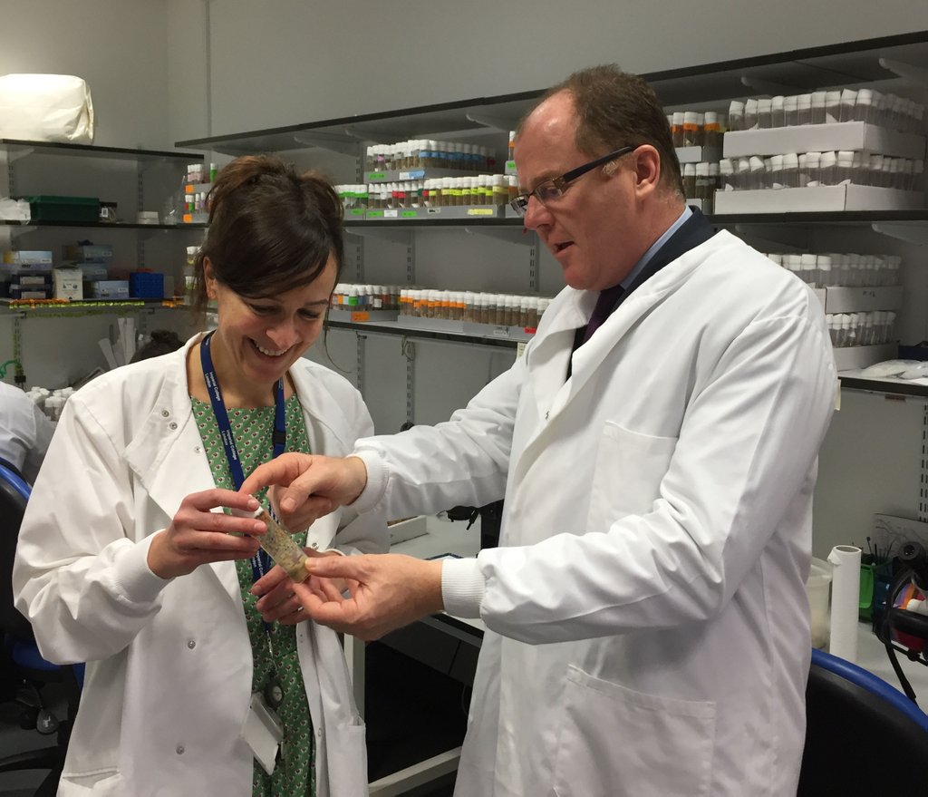 Irene Miguel-Aliaga shows George Freeman round the fly lab