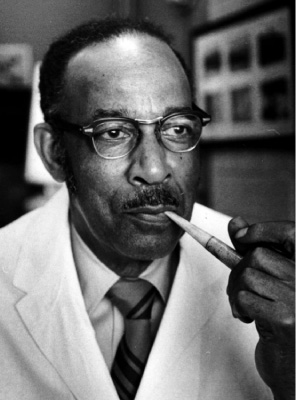 Dr Vivien Thomas